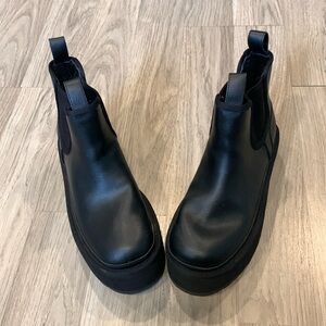 UGGS NEUMEL PLATFORM BOOTS